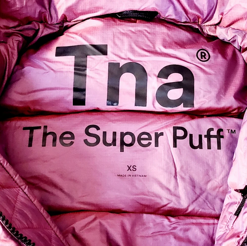 TNA Iridescent Violet Cropped Puffer Jacket - Picture 5 of 6
